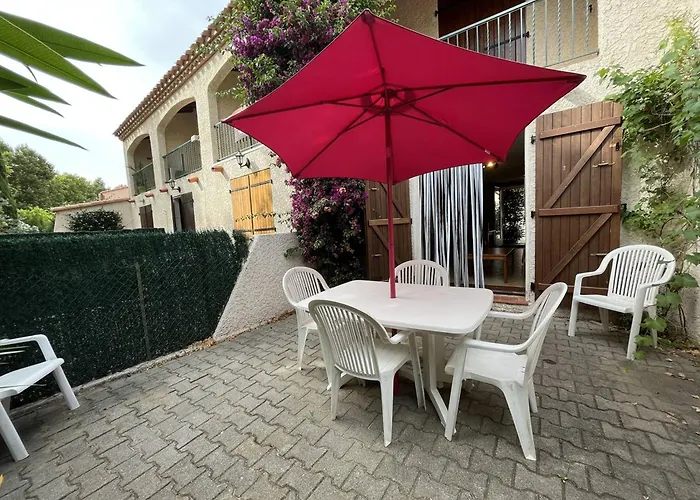T3 Avec Piscine, Proche Et Aqualand, Saint-cyprien - Fr-1-106-48 Villa